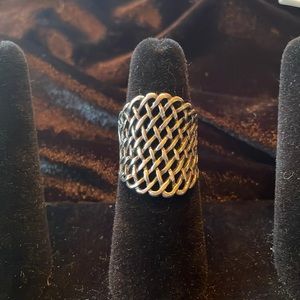 Grace & Heart woven silver ring